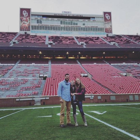 •meet me•🌱☕️ - Picture 3 of 3